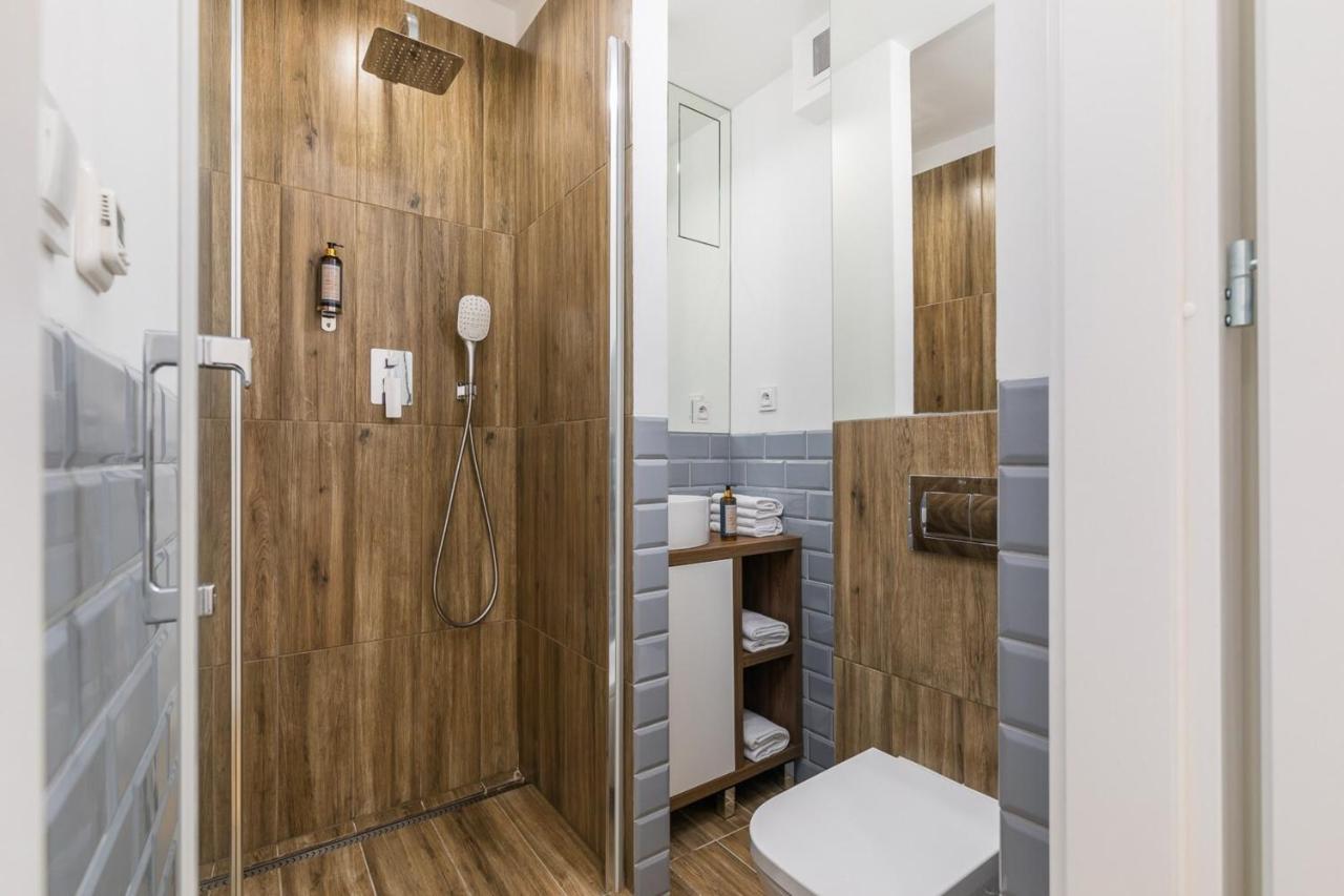 Rent like home - Złota 65 II Warszawa Zewnętrze zdjęcie